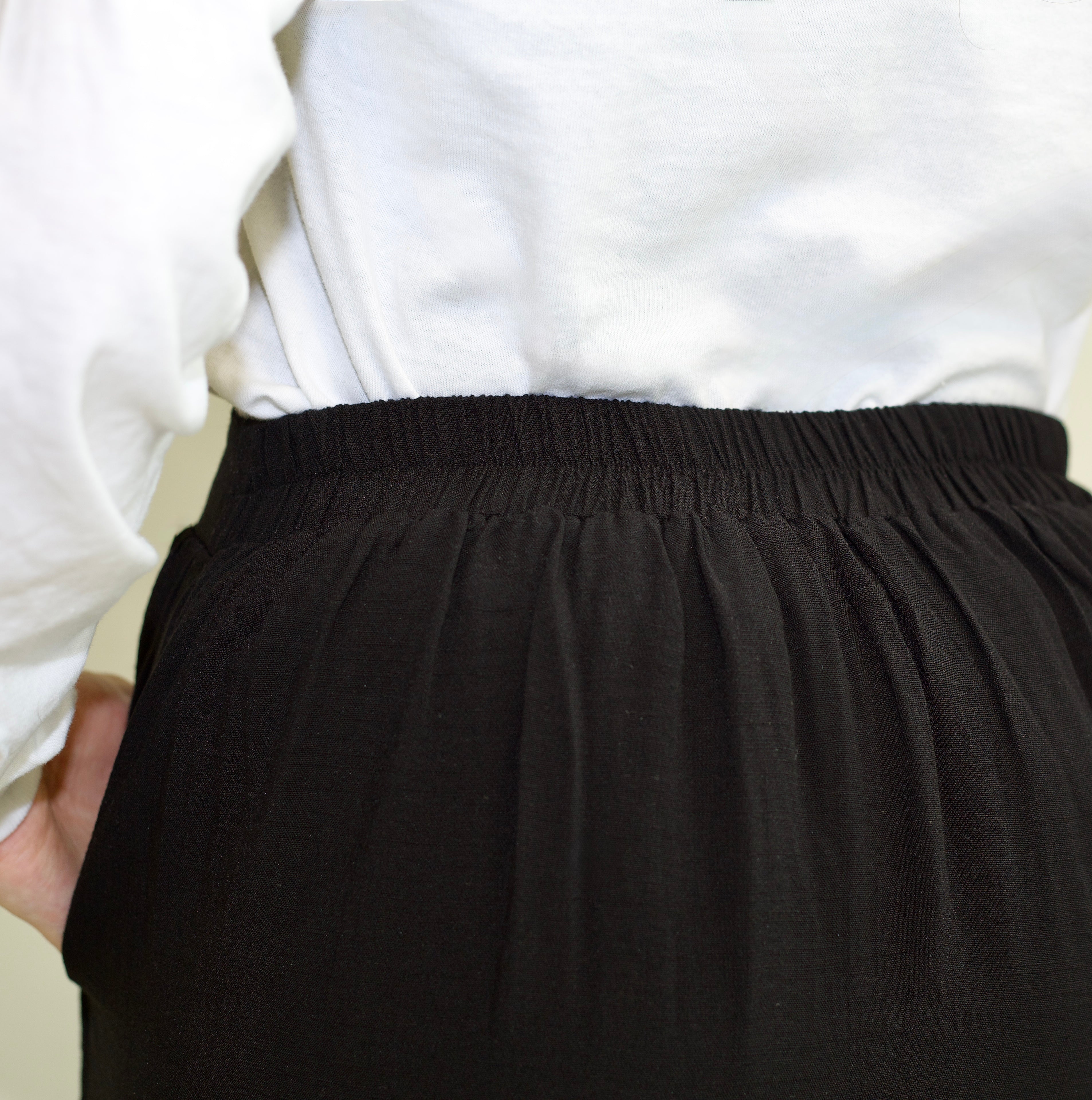 Cedra Essential Skirt